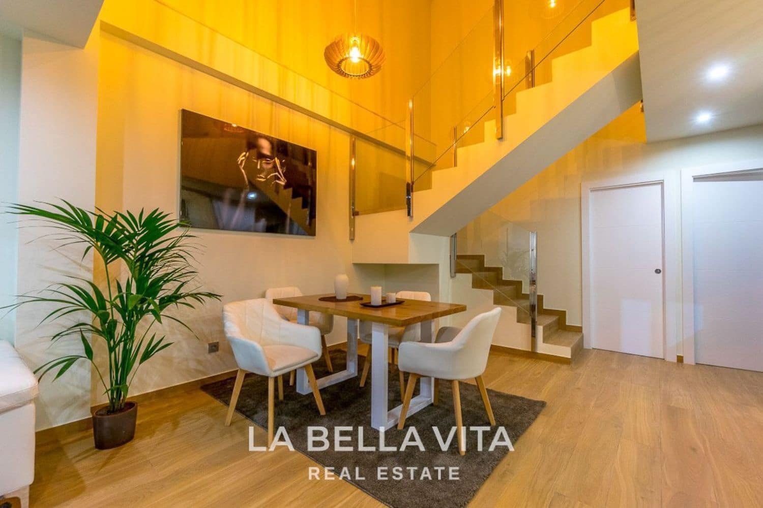 3 soveværelse Villa til salg i Ciudad Quesada med swimmingpool - € 629.000 (Ref: 8714640)