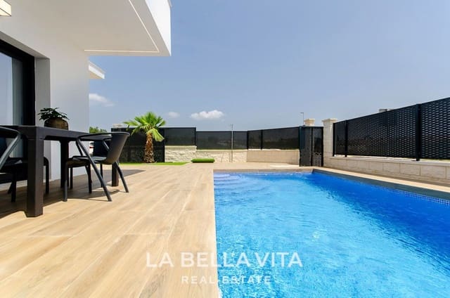 3 bedroom Villa for sale in Vistabella, Orihuela with pool - € 375,000 (Ref: 8714645)