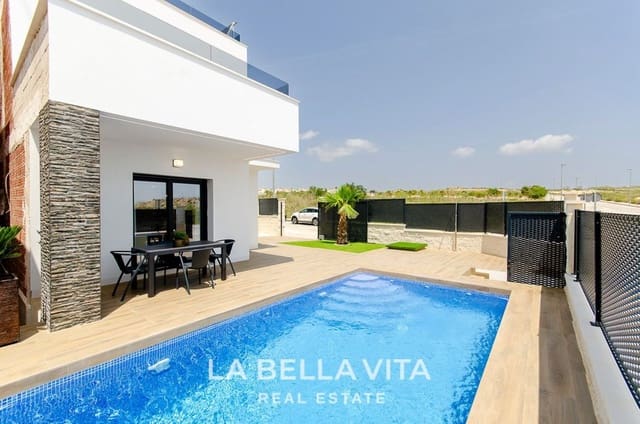 3 bedroom Villa for sale in Vistabella, Orihuela with pool - € 375,000 (Ref: 8714645)