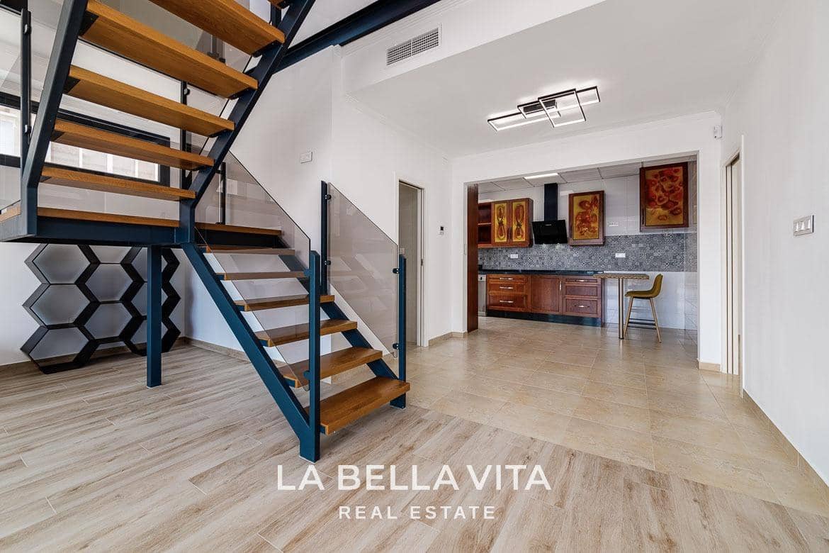 4 soveværelse Villa til salg i La Mata med swimmingpool - € 990.000 (Ref: 8714646)