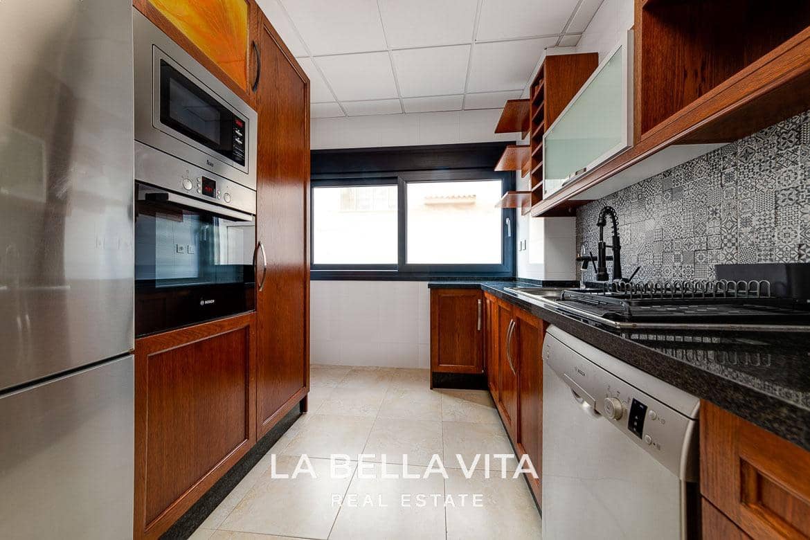 4 soveværelse Villa til salg i La Mata med swimmingpool - € 990.000 (Ref: 8714646)