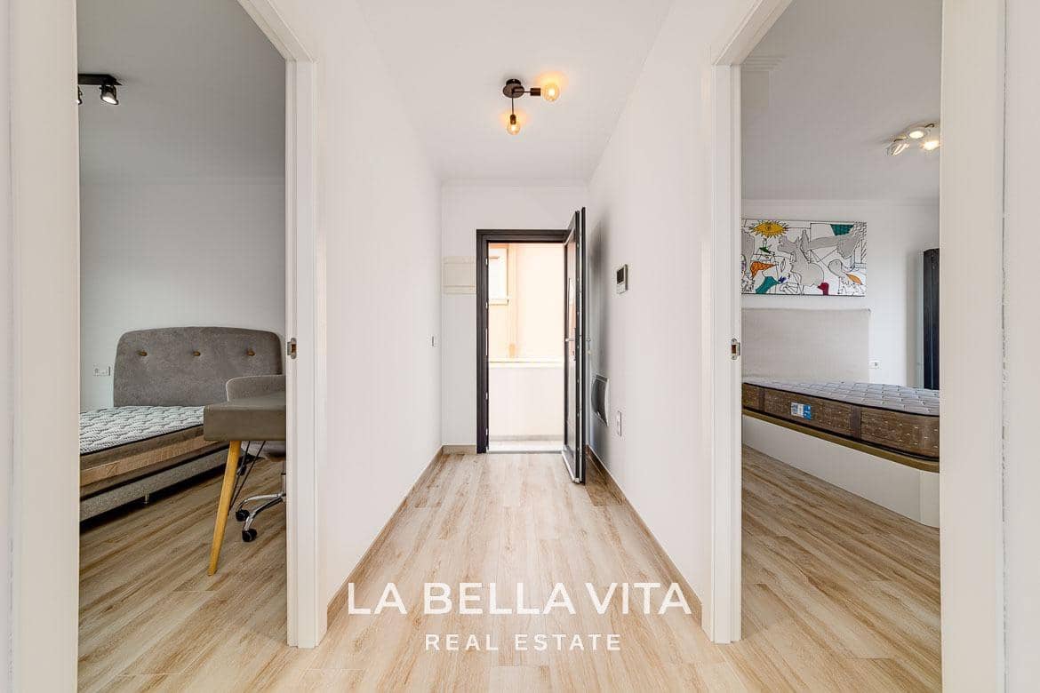4 soveværelse Villa til salg i La Mata med swimmingpool - € 990.000 (Ref: 8714646)