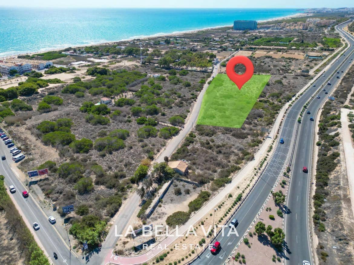 Byggegrund til salg i Guardamar del Segura - € 750.000 (Ref: 8714651)