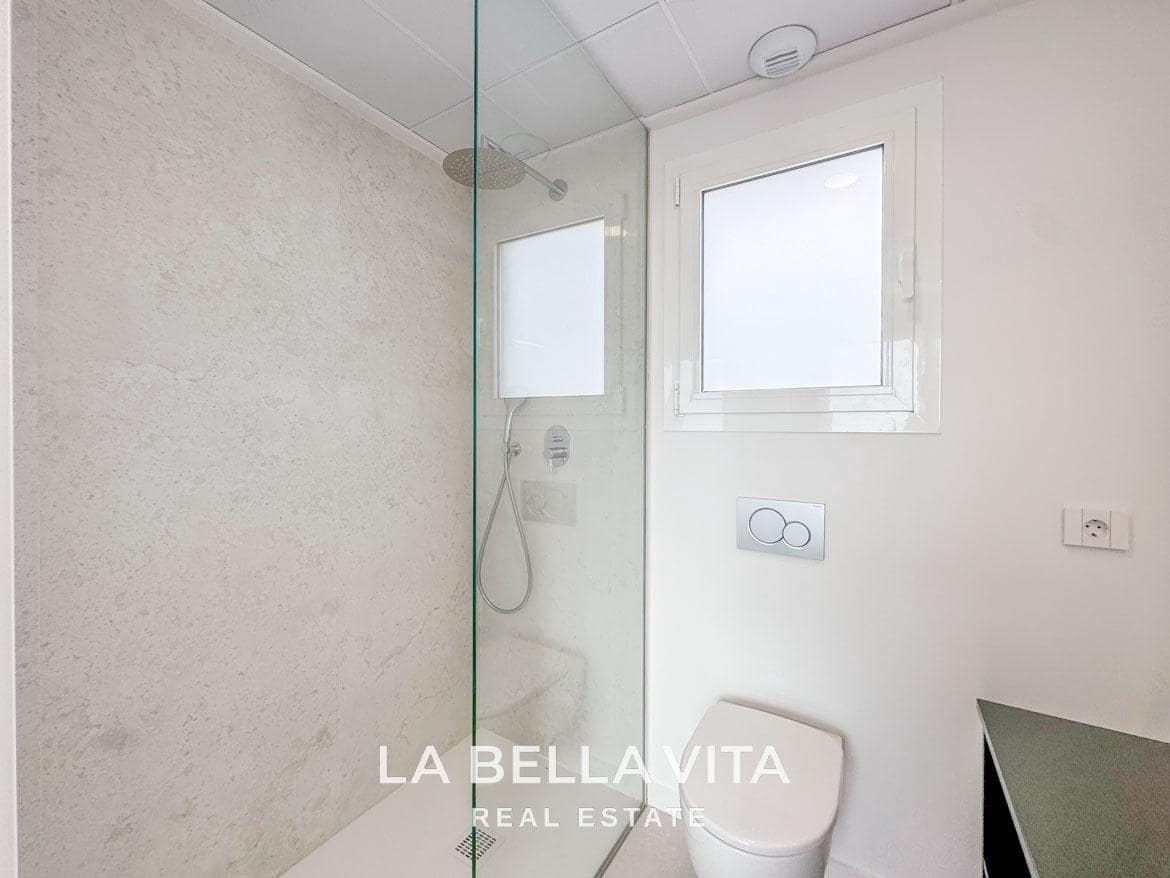 3 soverom Villa til salgs i Muchamiel / Mutxamel med svømmebasseng - € 450 000 (Ref: 8714653)