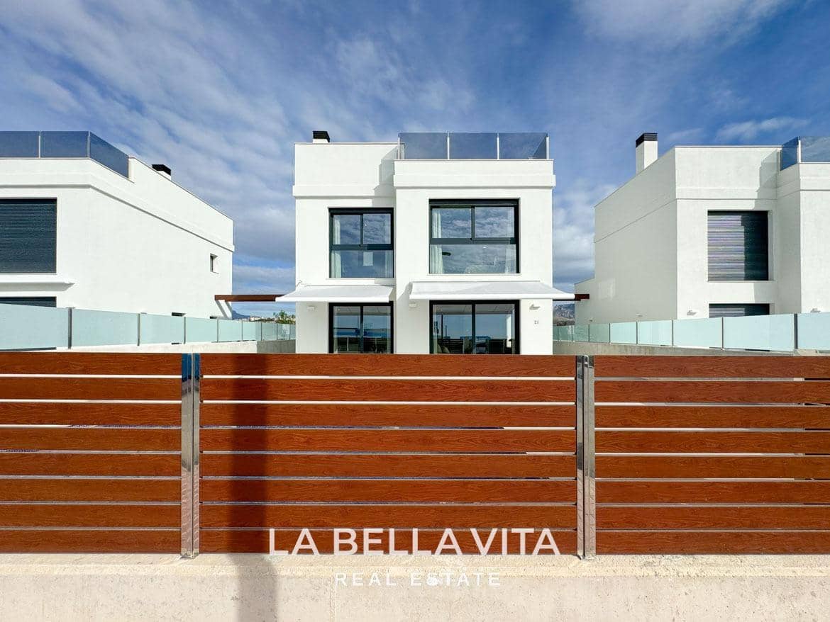 3 soverom Villa til salgs i Muchamiel / Mutxamel med svømmebasseng - € 450 000 (Ref: 8714653)