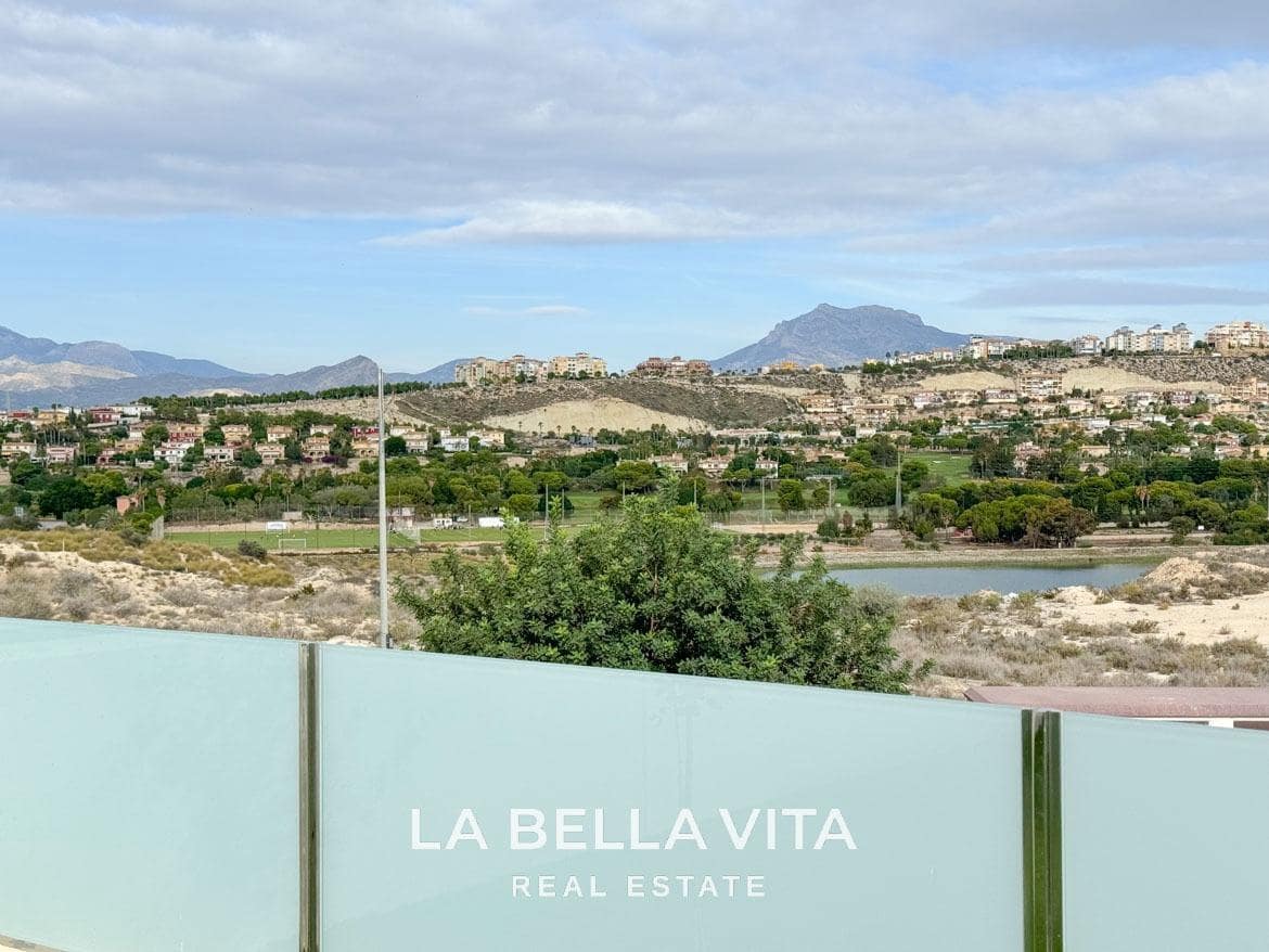 3 soverom Villa til salgs i Muchamiel / Mutxamel med svømmebasseng - € 450 000 (Ref: 8714653)