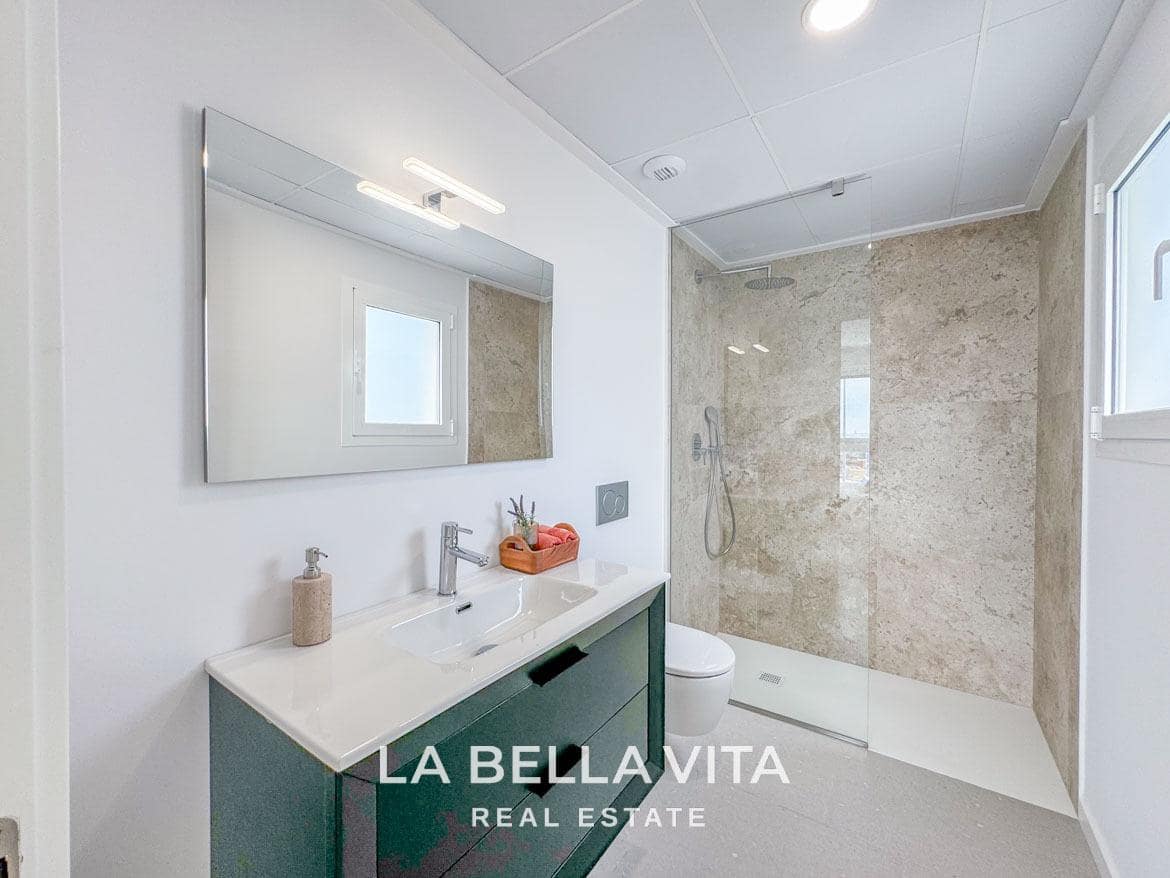 3 soverom Villa til salgs i Muchamiel / Mutxamel med svømmebasseng - € 450 000 (Ref: 8714653)