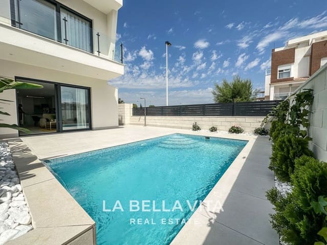 5 sovrum Villa till salu i Los Secanos, Guardamar del Segura med pool - 507 000 € (Ref: 8714664)