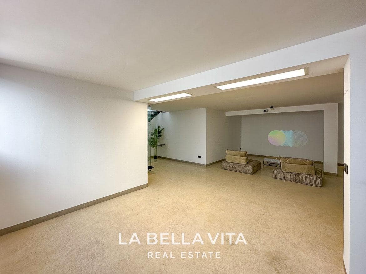 3 bedroom Villa for sale in Los Altos with pool garage - € 650,000 (Ref: 8714665)