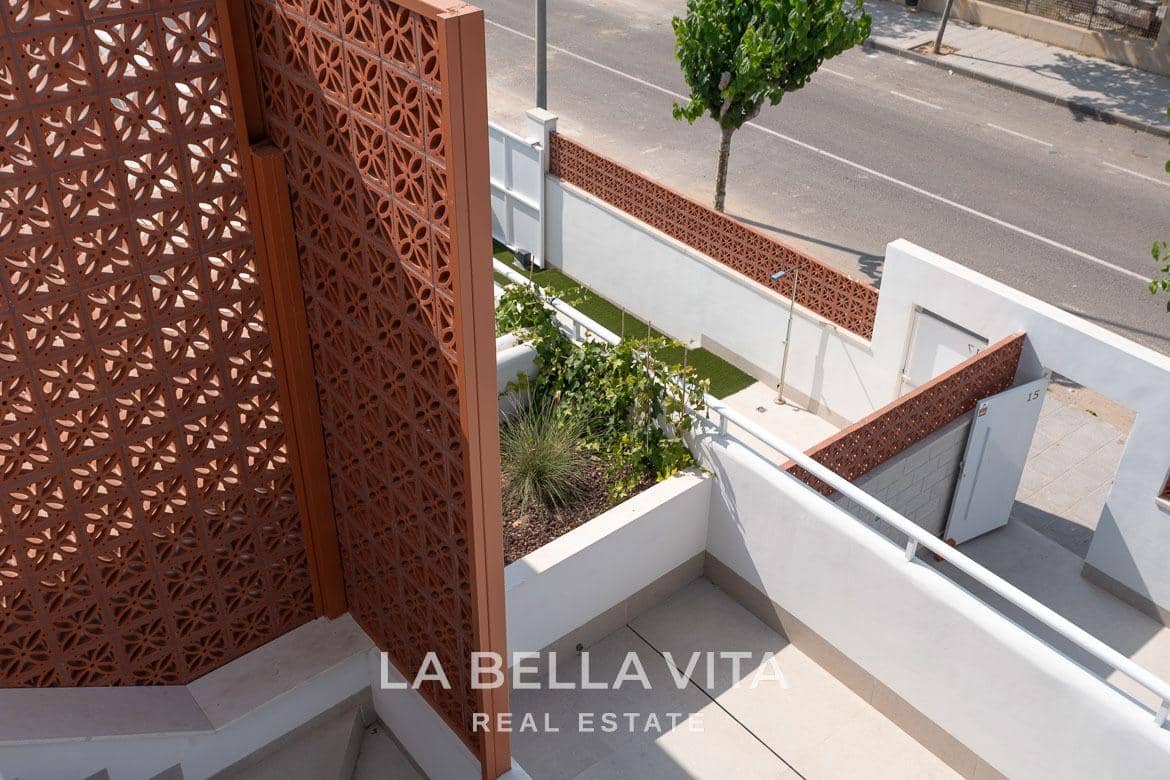 3 soveværelse Villa til salg i Pilar de la Horadada med swimmingpool - € 439.000 (Ref: 8814466)