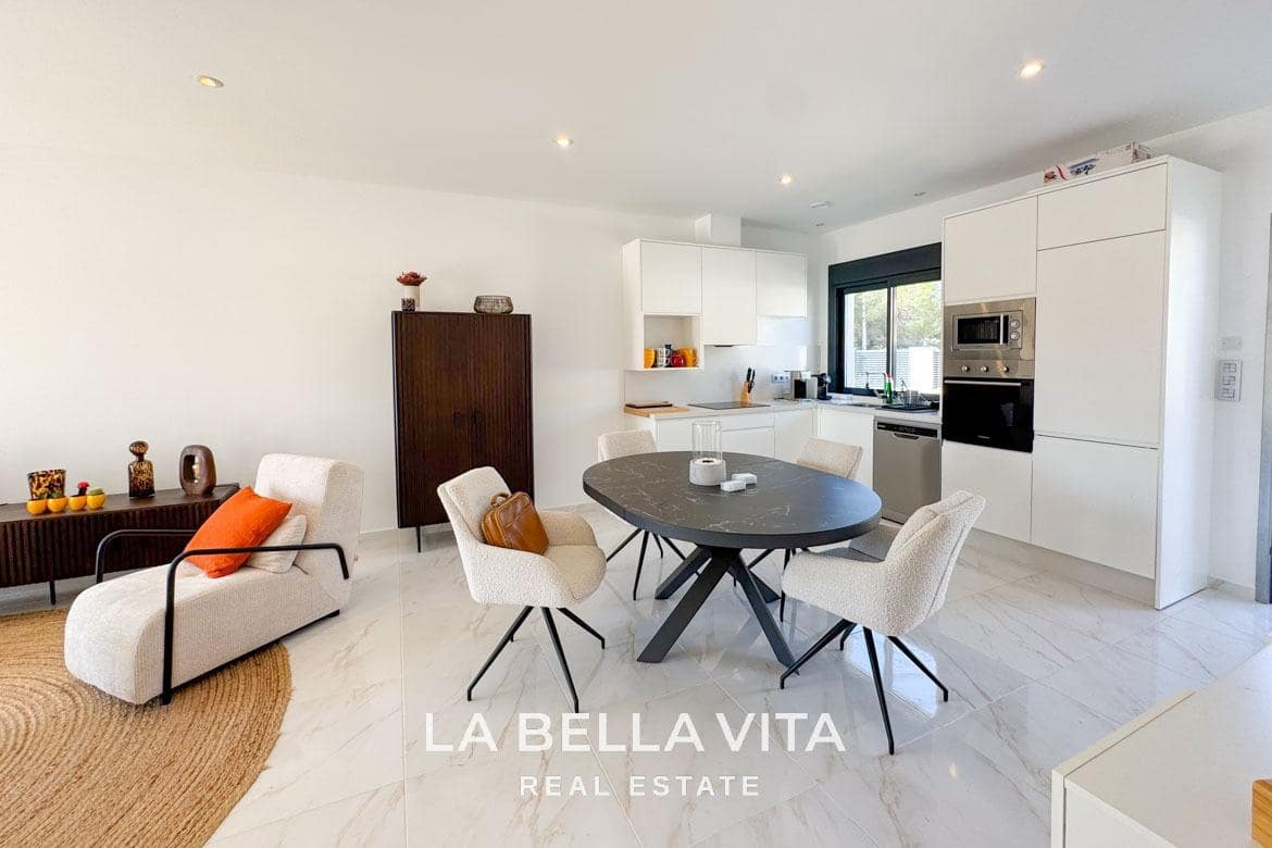 3 soveværelse Villa til salg i Pinar de Campoverde med swimmingpool - € 431.500 (Ref: 8817873)