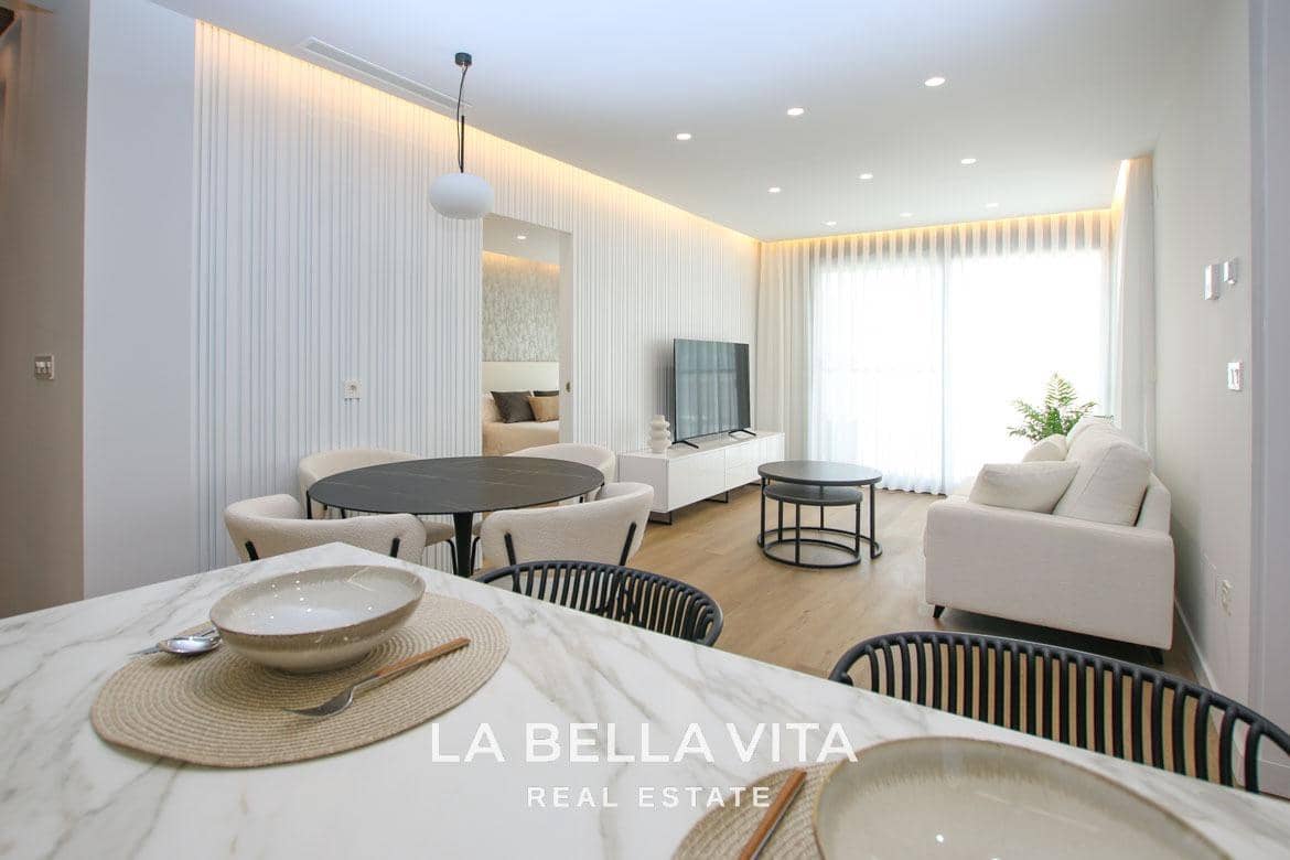 3 soveværelse Villa til salg i Pilar de la Horadada med swimmingpool garage - € 725.000 (Ref: 8916573)