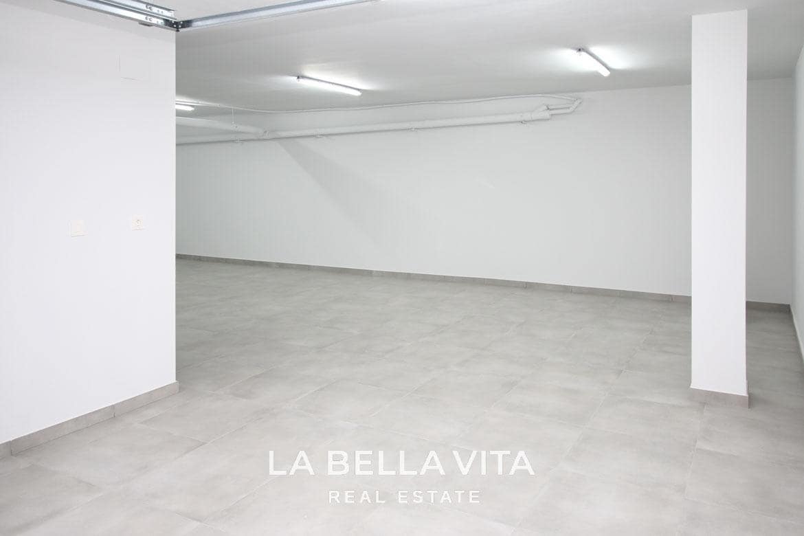 3 soveværelse Villa til salg i Pilar de la Horadada med swimmingpool garage - € 725.000 (Ref: 8916573)