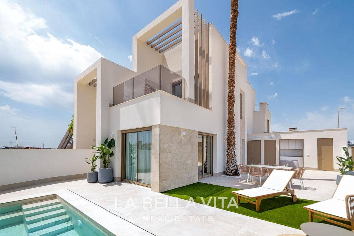 3 soveværelse Villa til salg i Dona Pepa med swimmingpool - € 439.000 (Ref: 9068942)