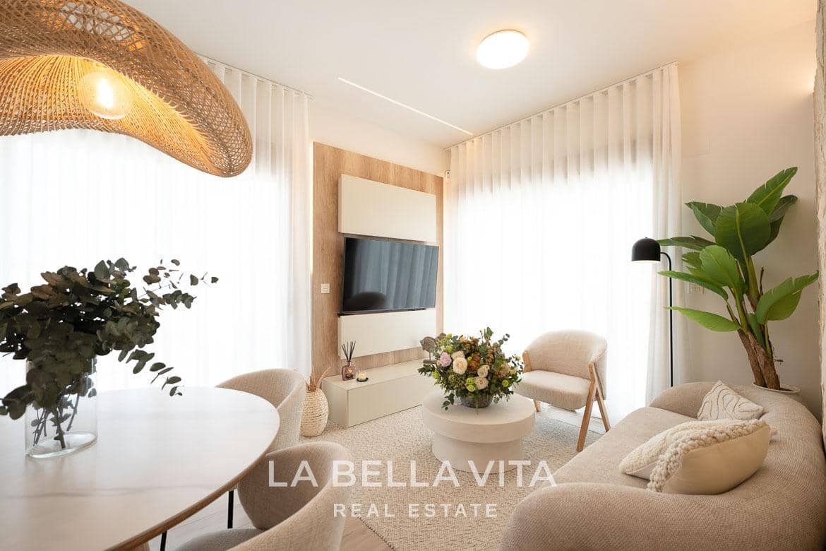 3 soveværelse Villa til salg i Dona Pepa med swimmingpool - € 439.000 (Ref: 9068942)