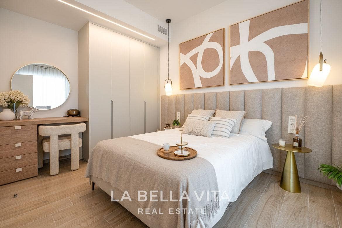 3 soveværelse Villa til salg i Dona Pepa med swimmingpool - € 439.000 (Ref: 9068942)