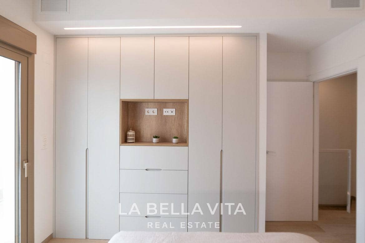 3 soveværelse Villa til salg i Dona Pepa med swimmingpool - € 439.000 (Ref: 9068942)