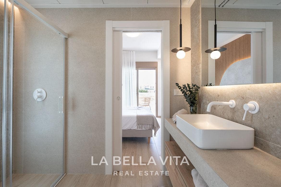 3 soveværelse Villa til salg i Dona Pepa med swimmingpool - € 439.000 (Ref: 9068942)