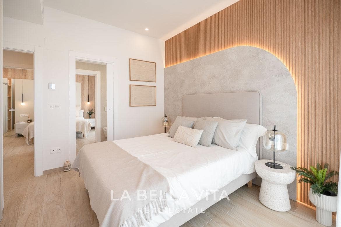 3 soveværelse Villa til salg i Dona Pepa med swimmingpool - € 439.000 (Ref: 9068942)