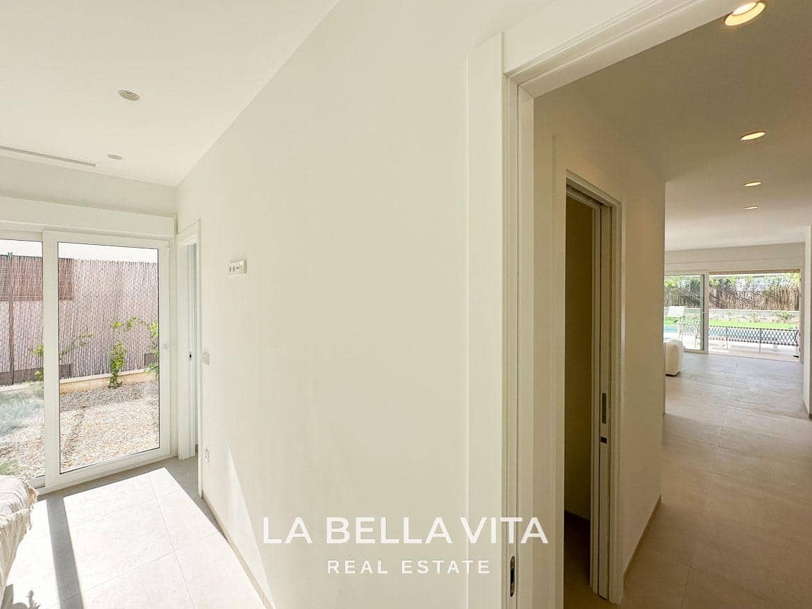 3 sypialnia Willa na sprzedaż w Los Montesinos z basenem - 509 000 € (Ref: 9075263)