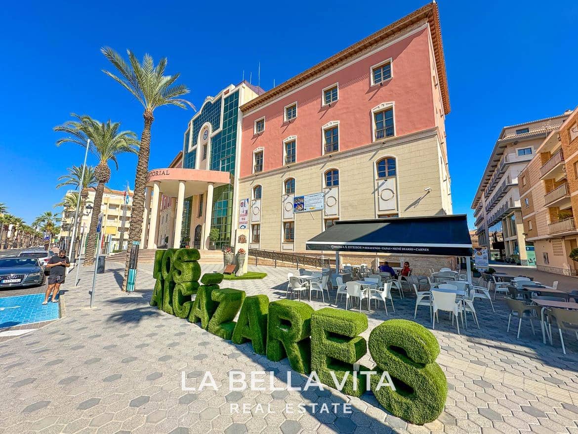 3 soverom Villa til salgs i Los Alcazares med svømmebasseng - € 550 000 (Ref: 9104788)