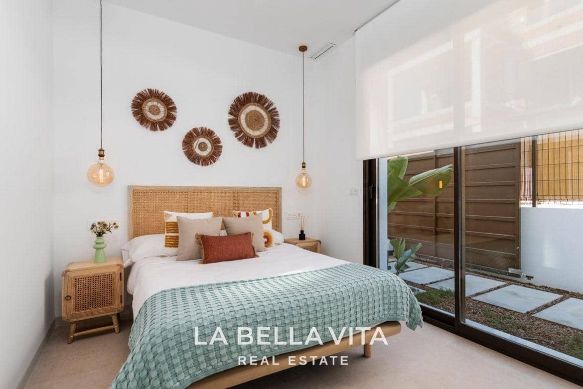 3 soveværelse Villa til salg i Los Alcazares med swimmingpool - € 545.000 (Ref: 9104791)