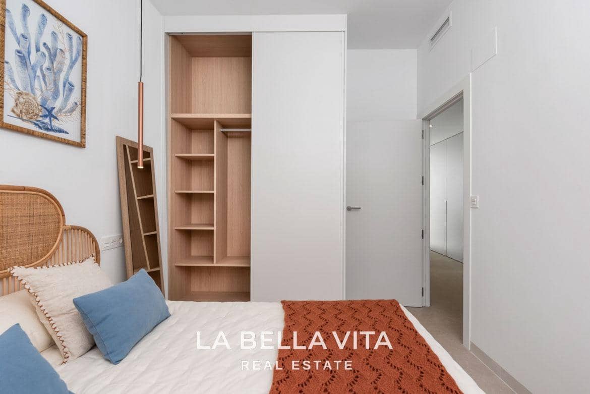 3 soveværelse Villa til salg i Los Alcazares med swimmingpool - € 545.000 (Ref: 9104791)