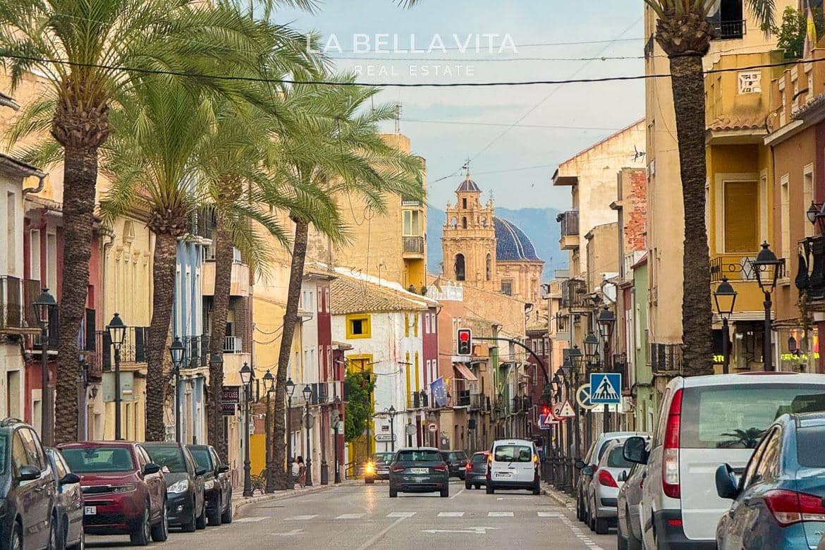 3 soveværelse Finca/Landehus til salg i Aspe med swimmingpool - € 342.000 (Ref: 9189187)