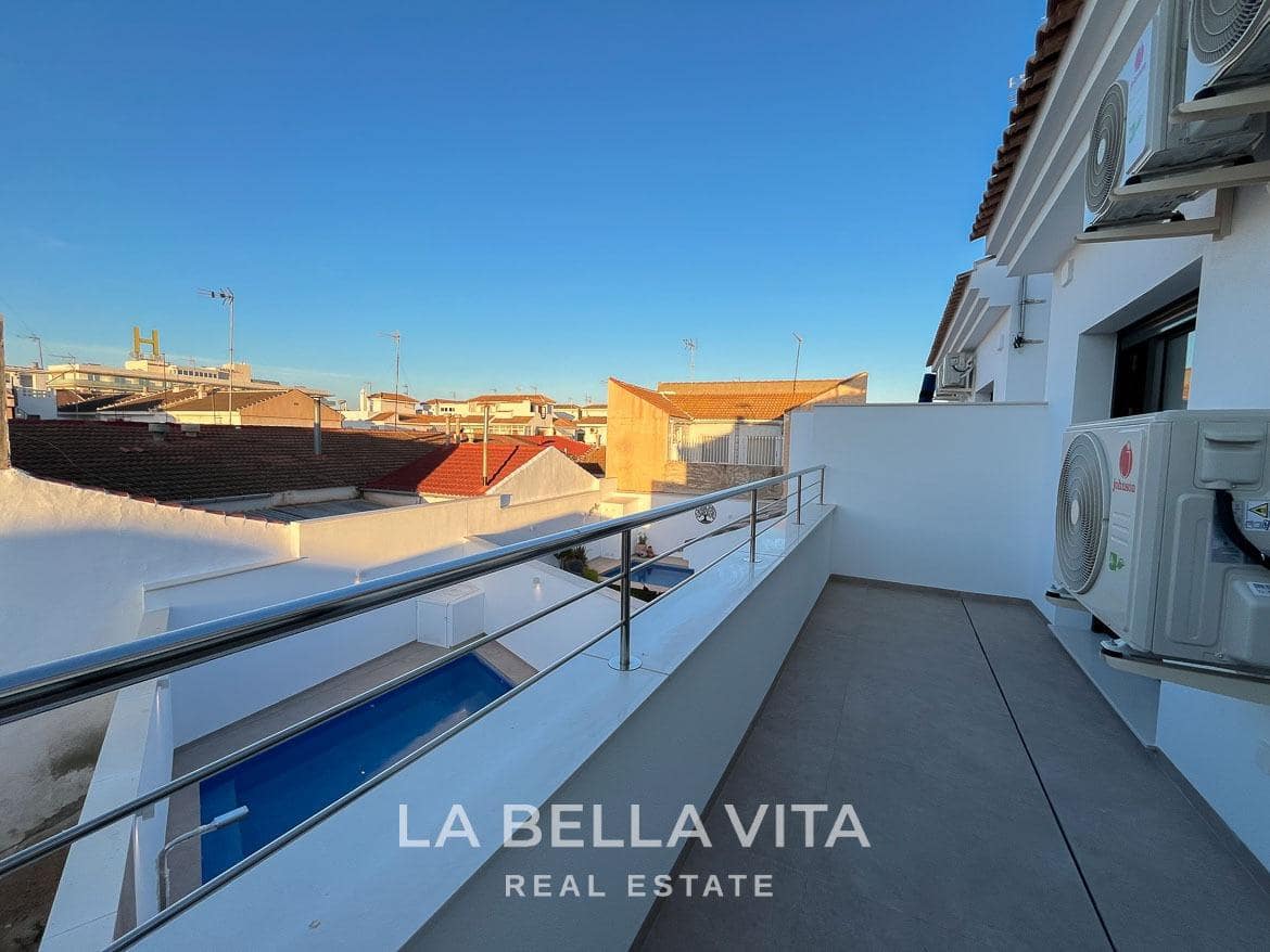 3 soverom Villa til salgs i Los Cuarteros med svømmebasseng - € 445 000 (Ref: 9257533)