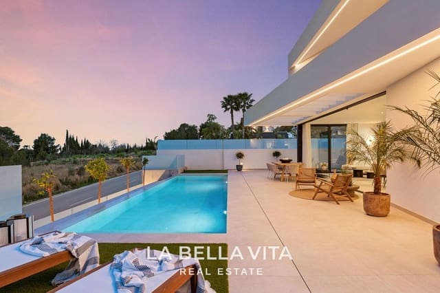 Chalet de 3 habitaciones en Polop en venta con piscina garaje - 725.000 € (Ref: 9266509)