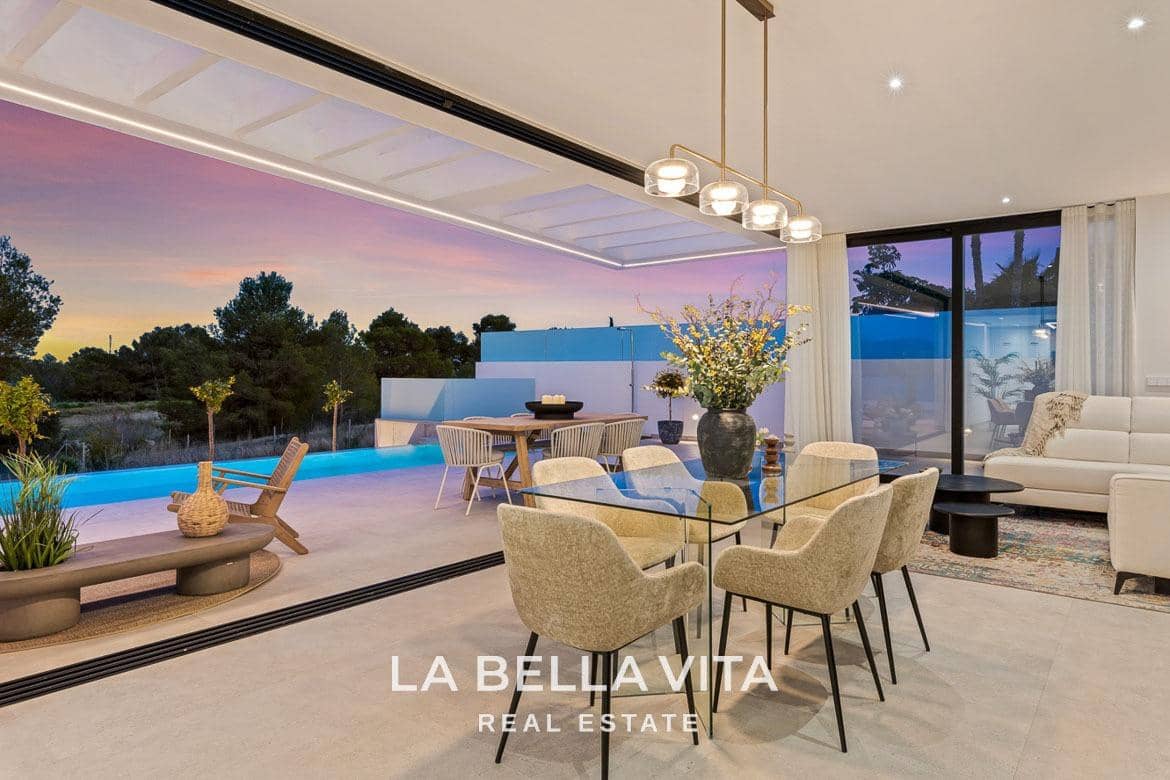 Chalet de 3 habitaciones en Polop en venta con piscina garaje - 725.000 € (Ref: 9266509)