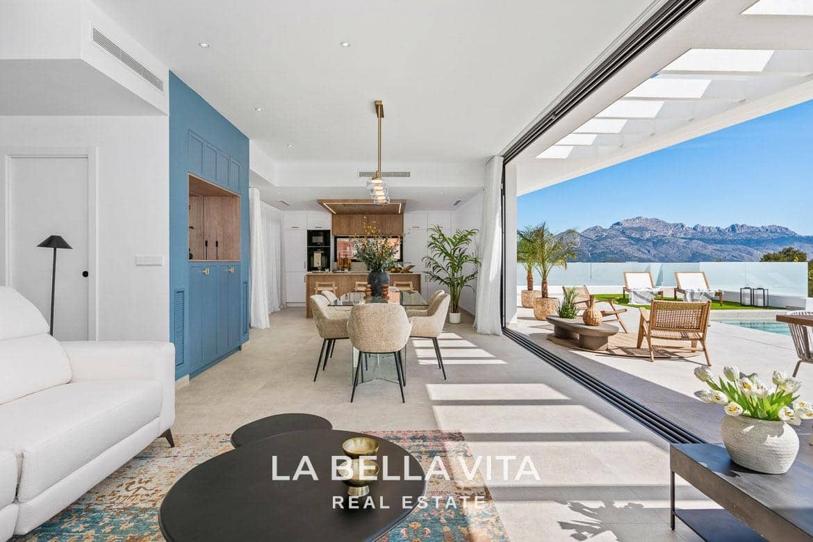 Chalet de 3 habitaciones en Polop en venta con piscina garaje - 725.000 € (Ref: 9266509)