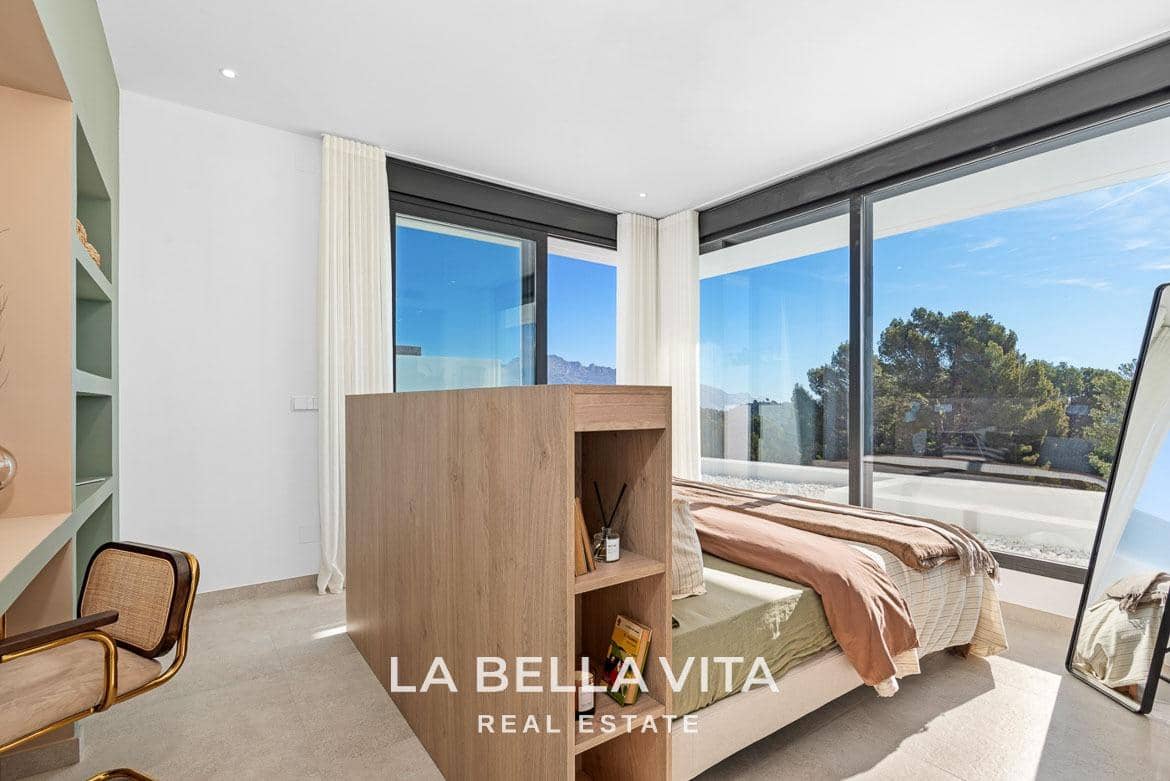 Chalet de 3 habitaciones en Polop en venta con piscina garaje - 725.000 € (Ref: 9266509)