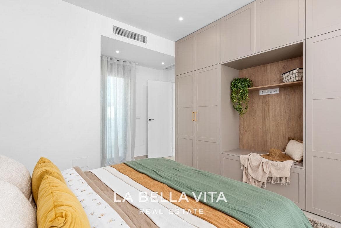 Chalet de 3 habitaciones en Polop en venta con piscina garaje - 725.000 € (Ref: 9266509)