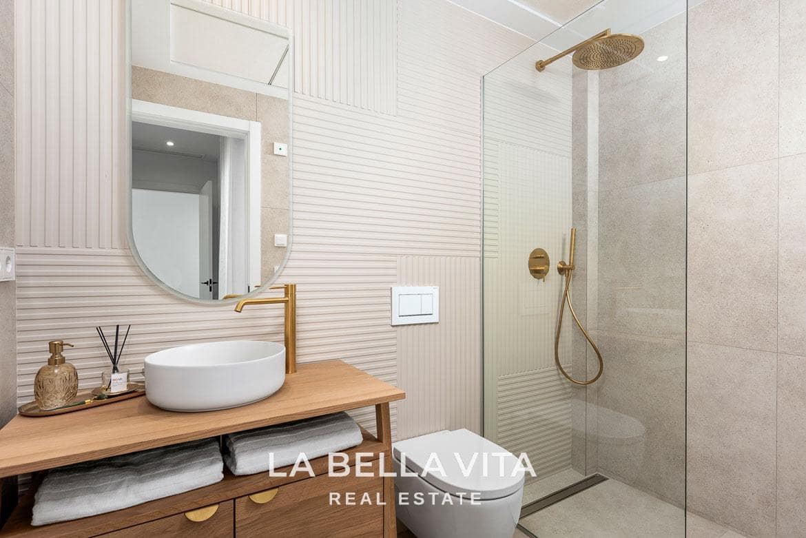 Chalet de 3 habitaciones en Polop en venta con piscina garaje - 725.000 € (Ref: 9266509)