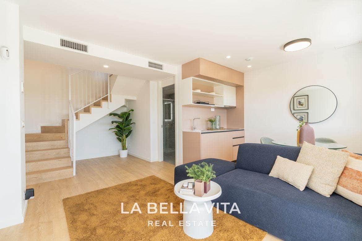 4 quarto Moradia Geminada para venda em La Nucia com piscina - 427 000 € (Ref: 9266510)