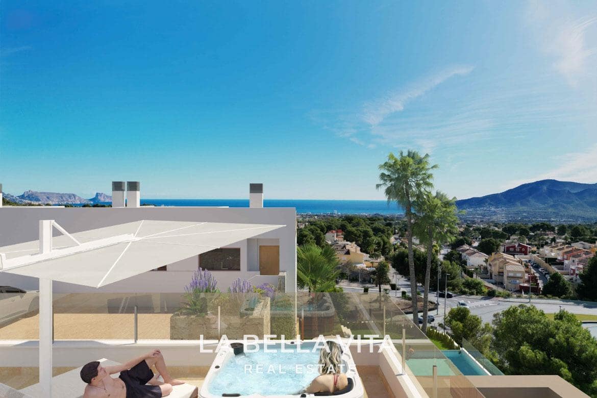 4 quarto Moradia Geminada para venda em La Nucia com piscina - 427 000 € (Ref: 9266510)