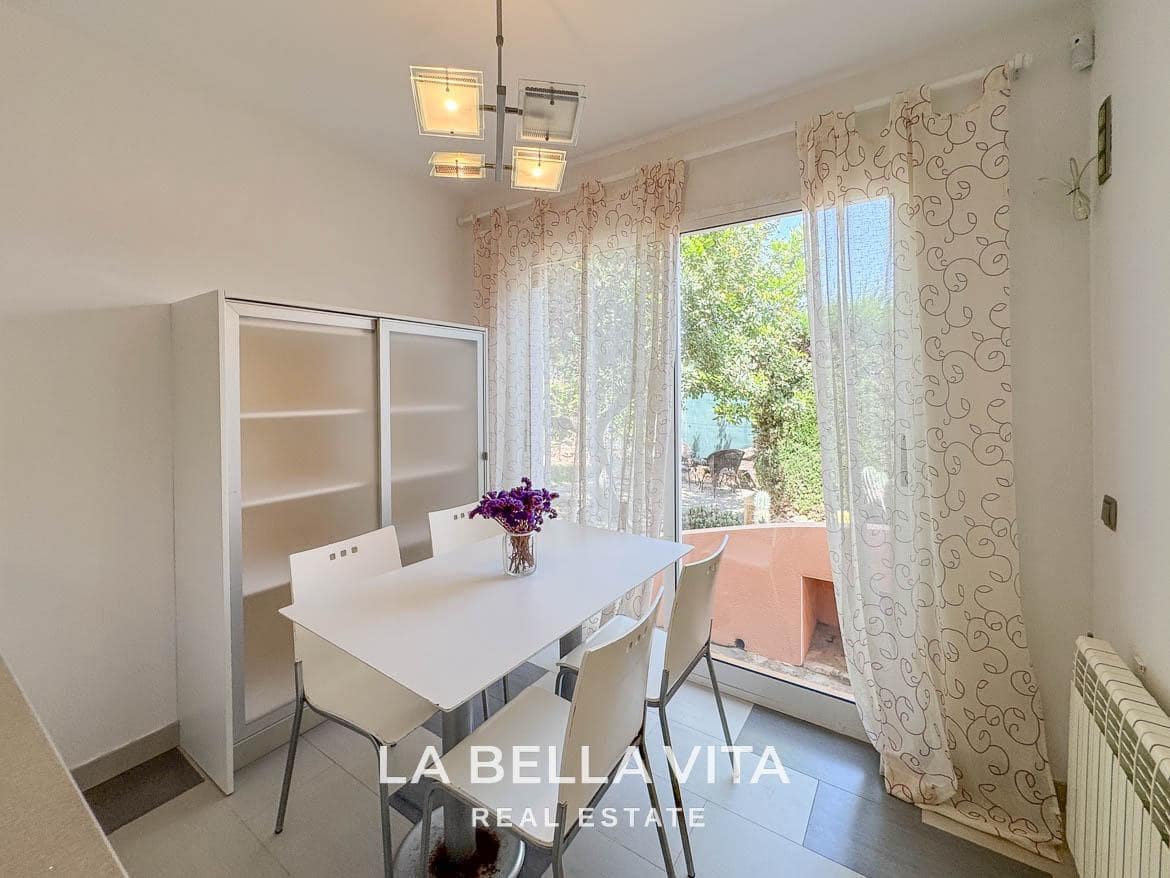 4 bedroom Villa for sale in Cabo Roig with pool - € 950,000 (Ref: 9297063)