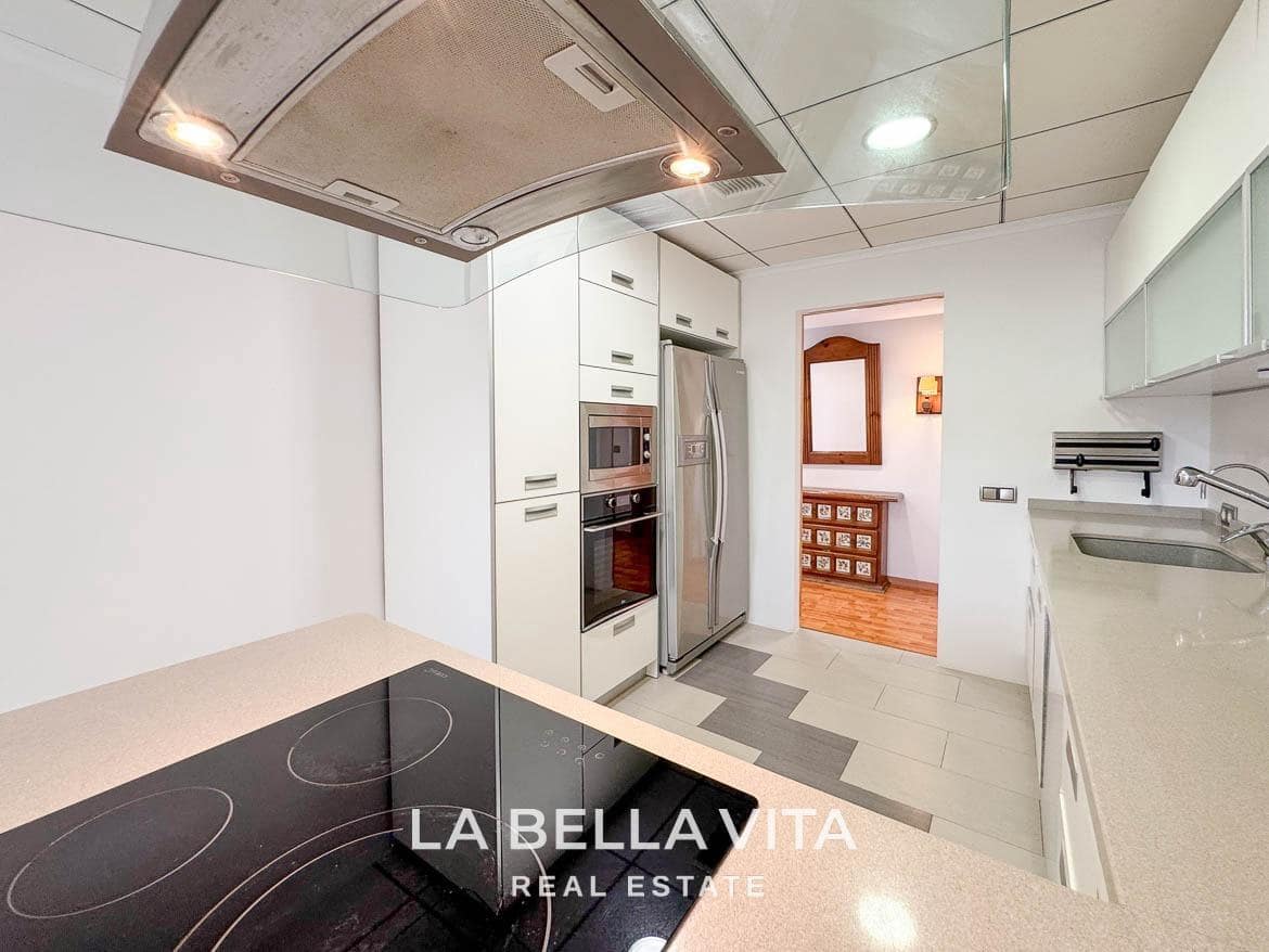 4 bedroom Villa for sale in Cabo Roig with pool - € 950,000 (Ref: 9297063)