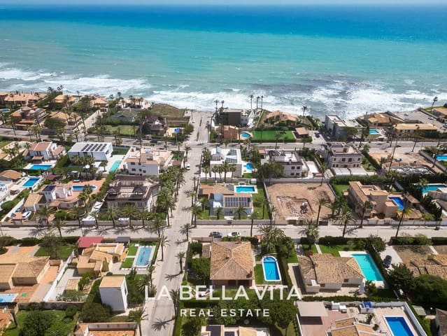 4 bedroom Villa for sale in Cabo Roig, Orihuela with pool - € 950,000 (Ref: 9297063)