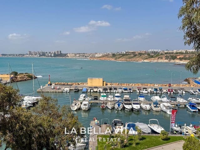 4 bedroom Villa for sale in Cabo Roig, Orihuela with pool - € 950,000 (Ref: 9297063)