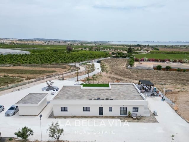 Chalet de 4 habitaciones en Rojales en venta con piscina garaje - 1.300.000 € (Ref: 9335201)