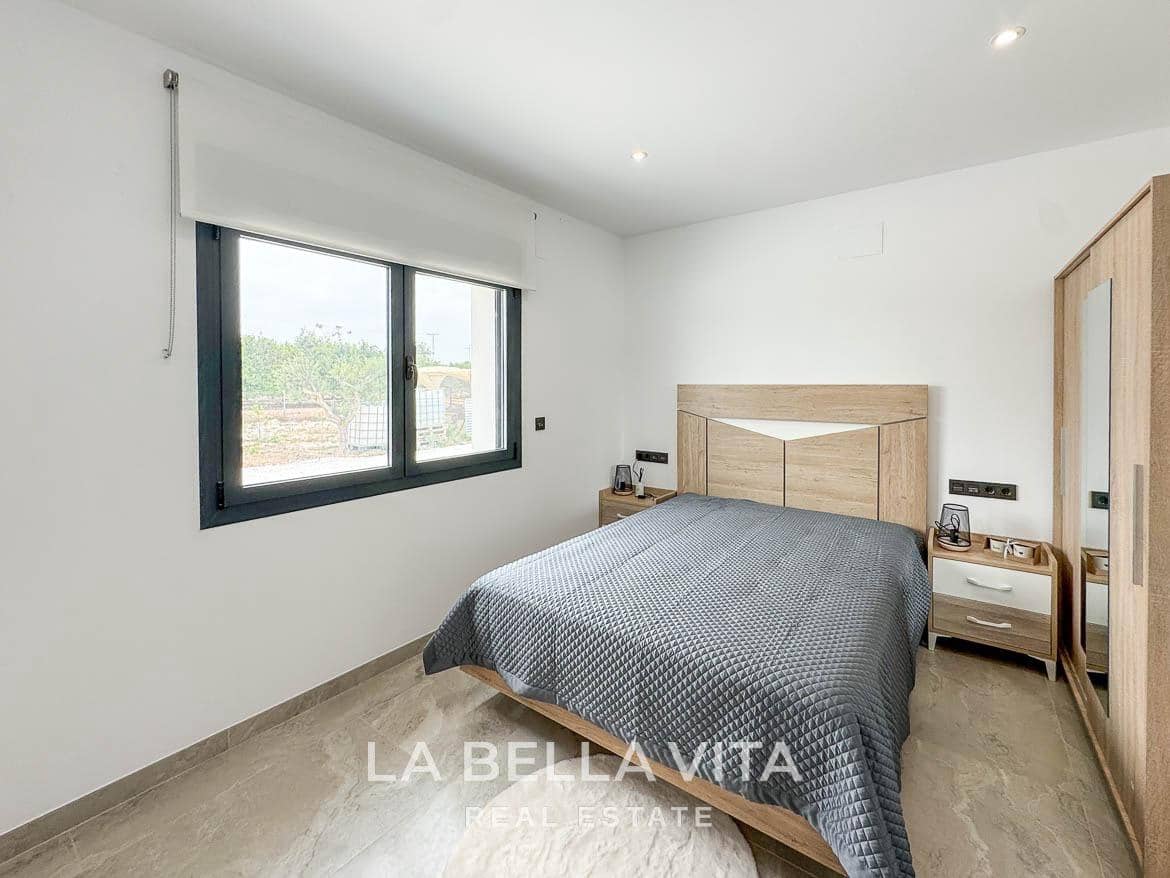 4 soverom Villa til salgs i Rojales med svømmebasseng garasje - € 1 300 000 (Ref: 9335201)