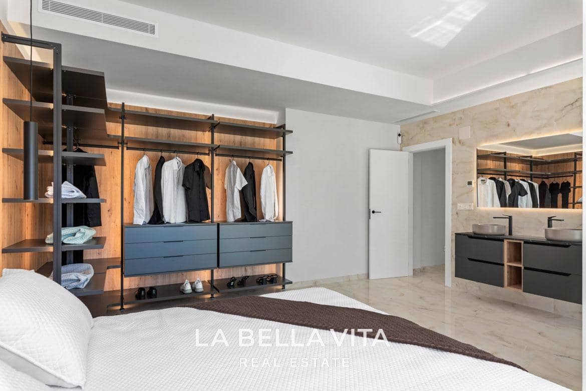 Chalet de 3 habitaciones en Algorfa en venta con piscina - 670.000 € (Ref: 9335204)