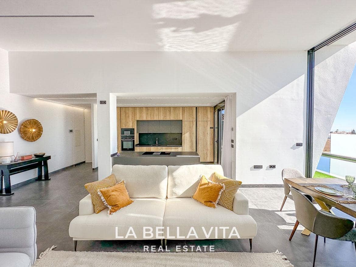 3 quarto Moradia para venda em Los Altos com piscina garagem - 650 000 € (Ref: 9335205)