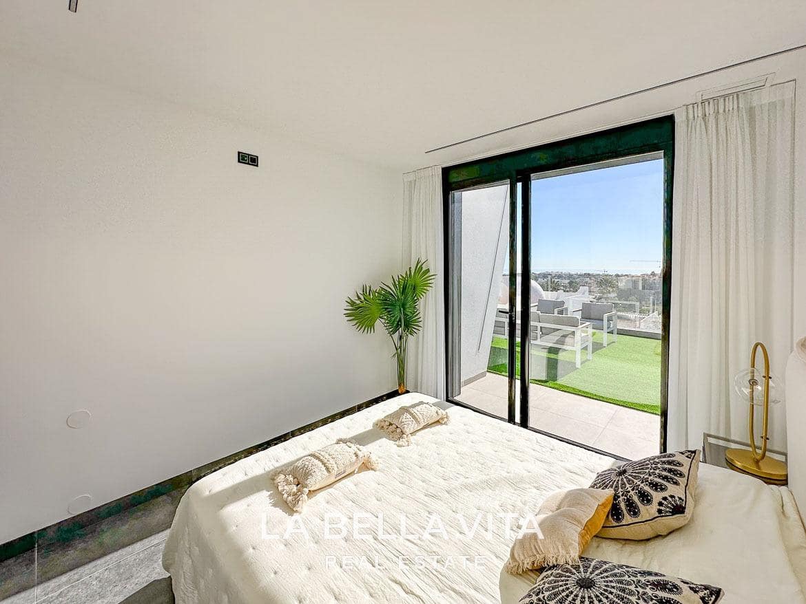 3 quarto Moradia para venda em Los Altos com piscina garagem - 650 000 € (Ref: 9335205)