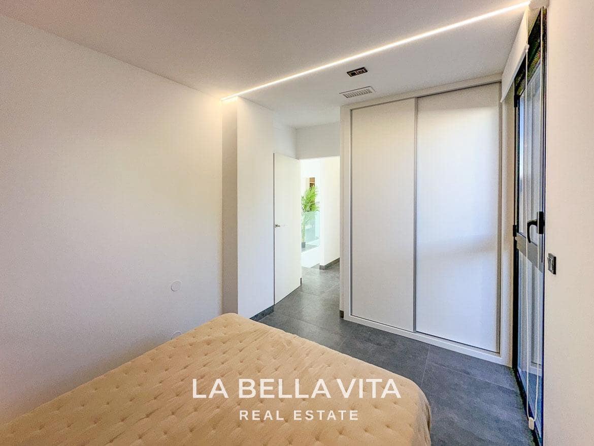 3 quarto Moradia para venda em Los Altos com piscina garagem - 650 000 € (Ref: 9335205)