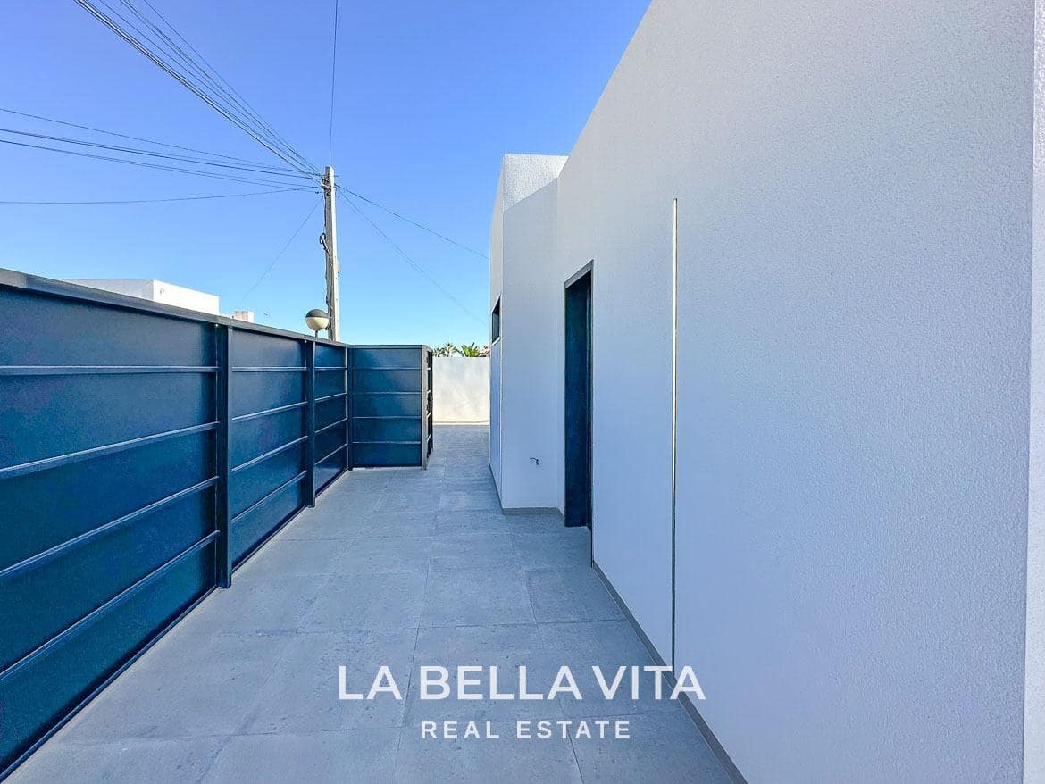 3 quarto Moradia para venda em Los Altos com piscina garagem - 650 000 € (Ref: 9335205)