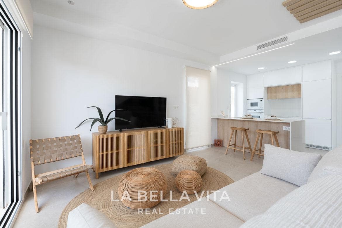 3 makuuhuone Huvila myytävänä paikassa Pilar de la Horadada mukana uima-altaan - 439 000 € (Ref: 9335210)