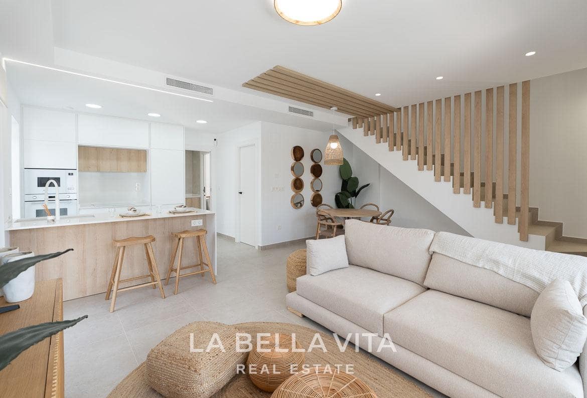 3 makuuhuone Huvila myytävänä paikassa Pilar de la Horadada mukana uima-altaan - 439 000 € (Ref: 9335210)